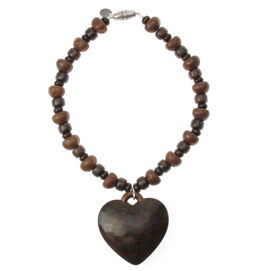Wooden beaded necklace with heart