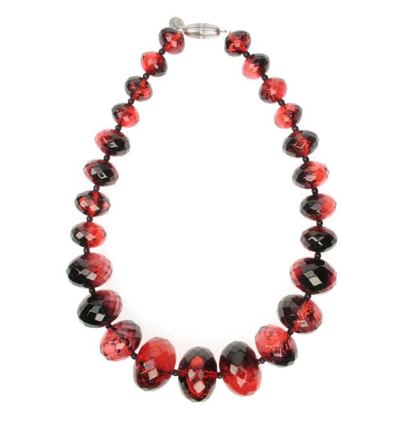 Graduated faceted smoke red necklace
